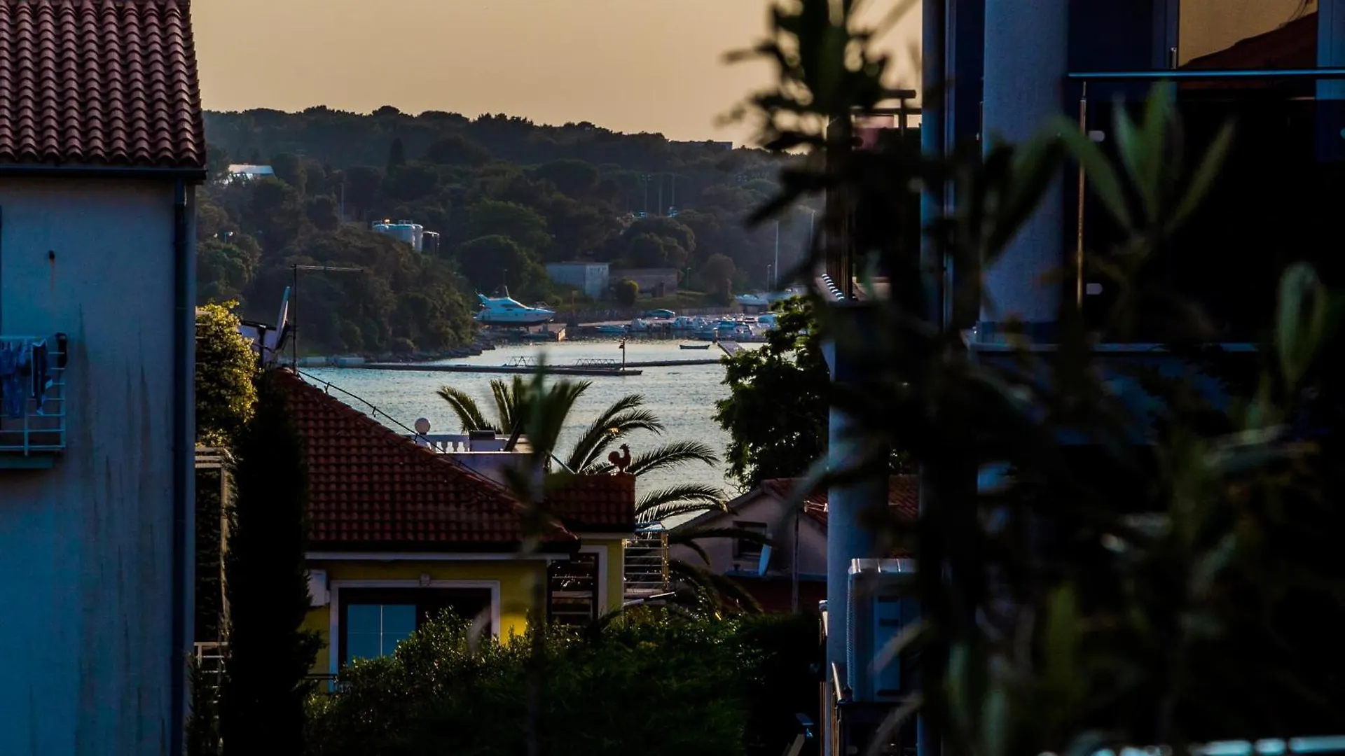 Apartment For Two 200M From The Beach Pula Kroatien